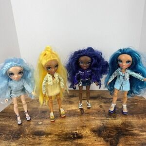 Rainbow High Doll Lot of 4 with outfits they are wearing 11" Tall